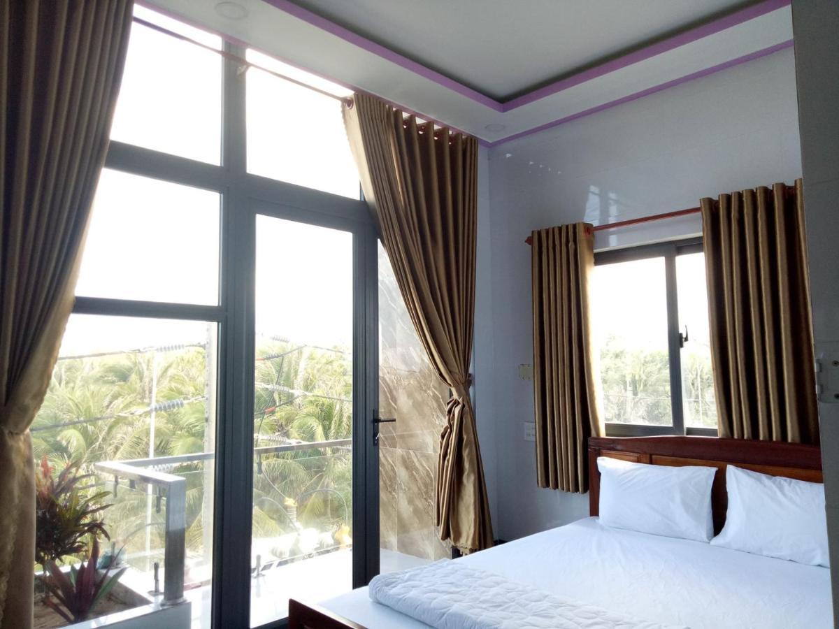 Huong Duong Hotel Dao Phu Quy Bagian luar foto